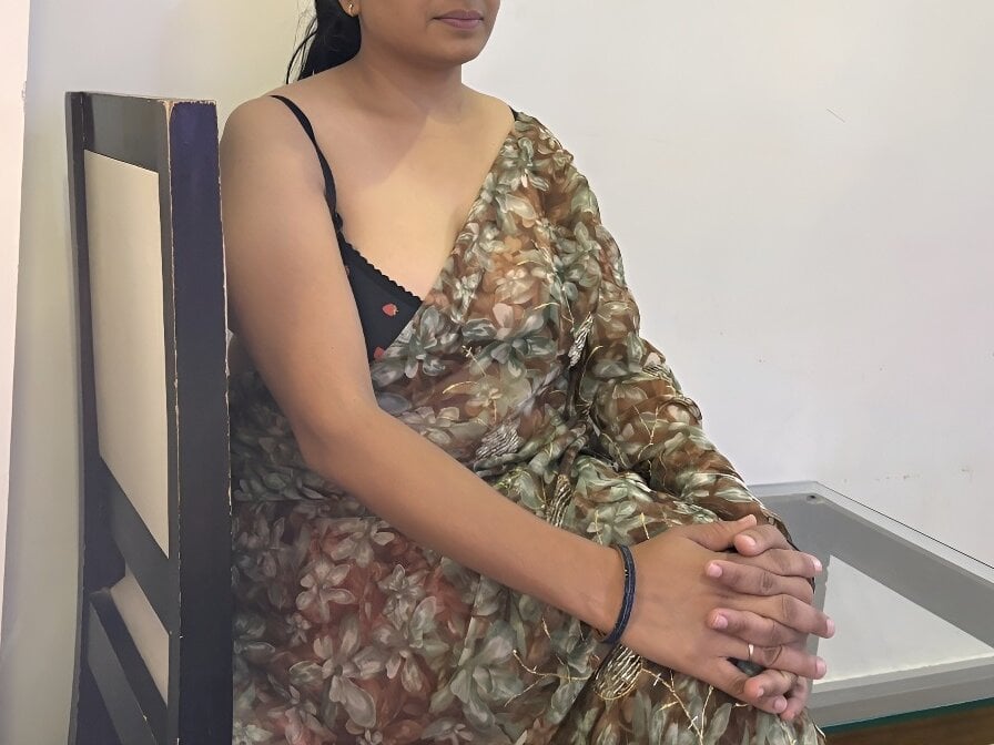 desi_pari_sex from stripchat