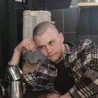 Scott_Nash68's Offline Chat Room