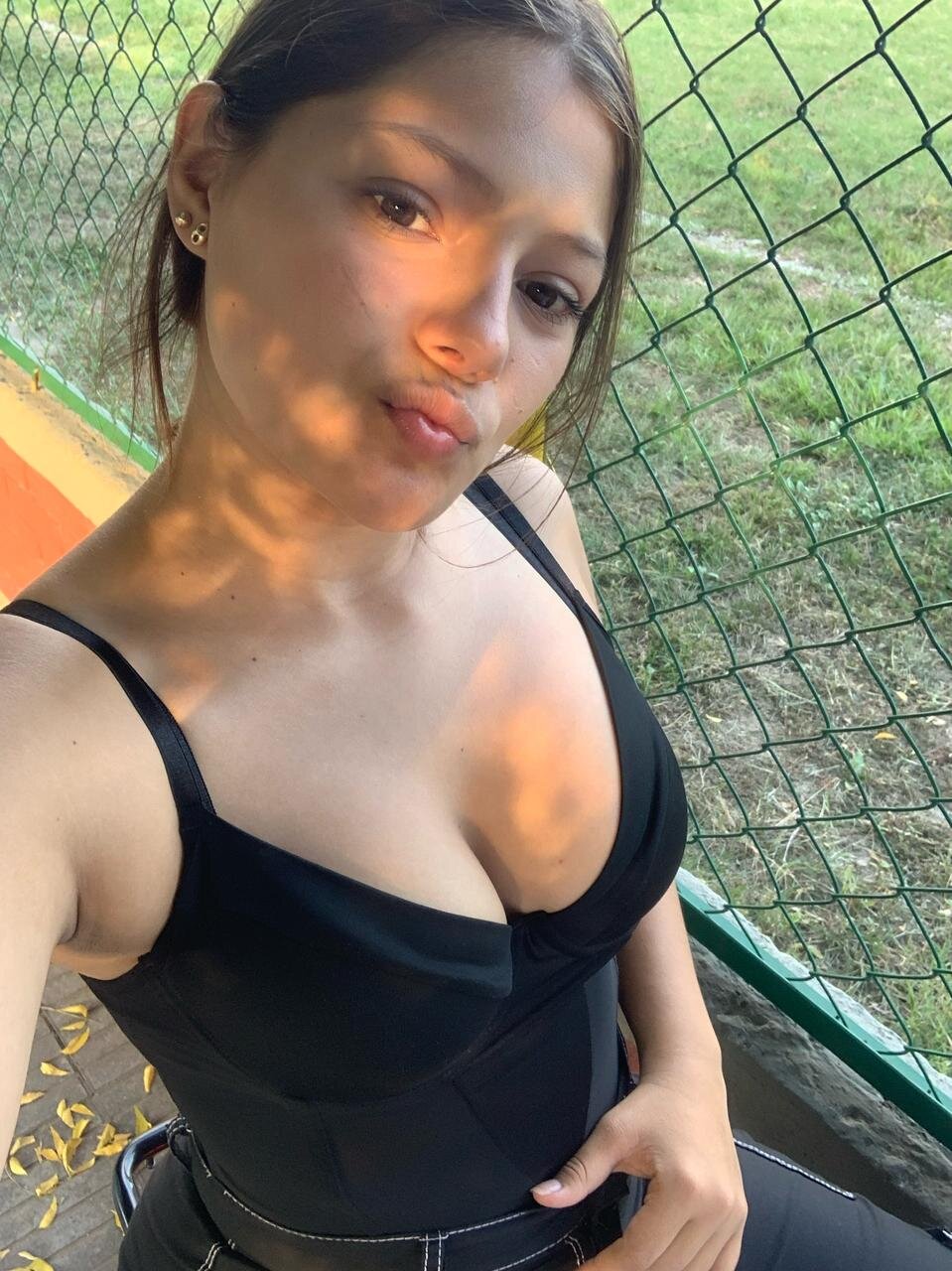 sweet_penelope_17