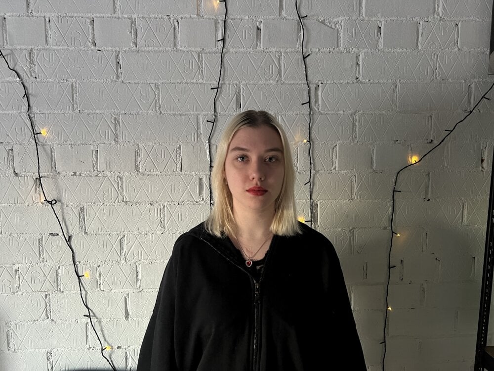 livestrip-joy.com janiceenglin livesex profile in curvy cams