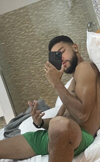 Damian_022's webcam live show