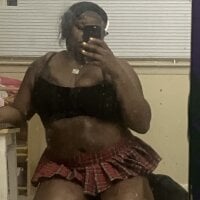 MsPrettypussy01's Offline Chat Room