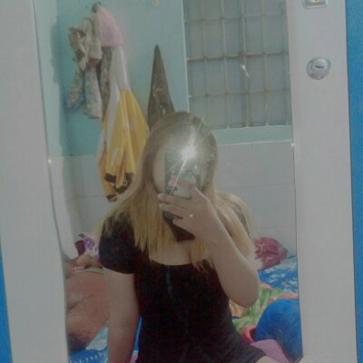 titi_21z from stripchat