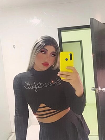 Cleo_Valencia - Stripchat Trans 