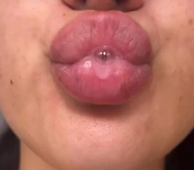 Morjana_ live cam