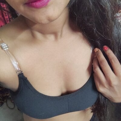 Jannat_hot