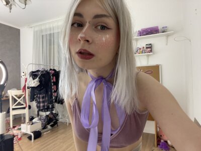 SpectraSirens - Stripchat Teen Lovense Blowjob Girl 