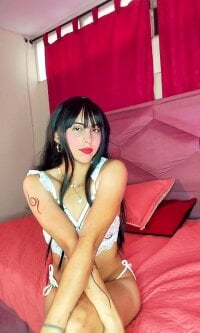 ThiaraSanchez's webcam live show