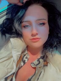 AriesAndromeda's Offline Chat Room