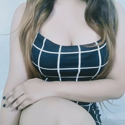 hottirubi stripchat