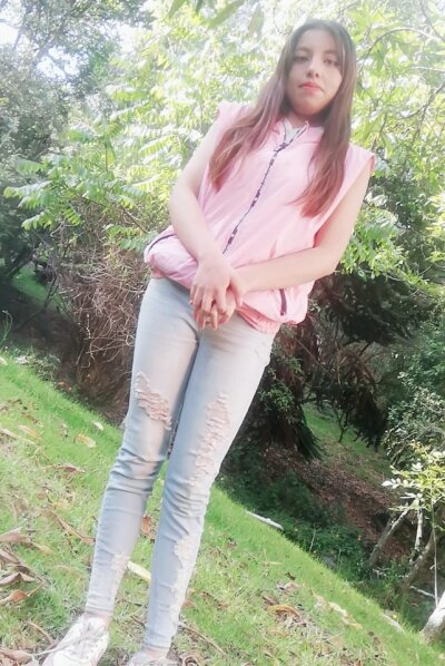 dollbabycream from stripchat