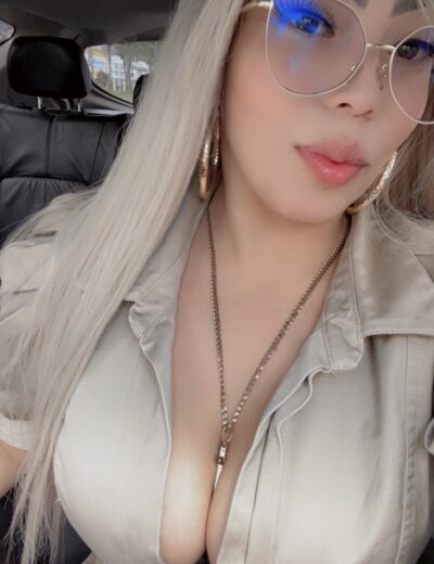 im_yours_01