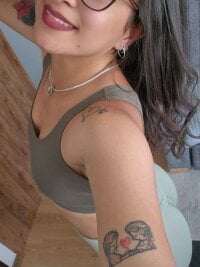 Paola_andrade 现场XXX聊天