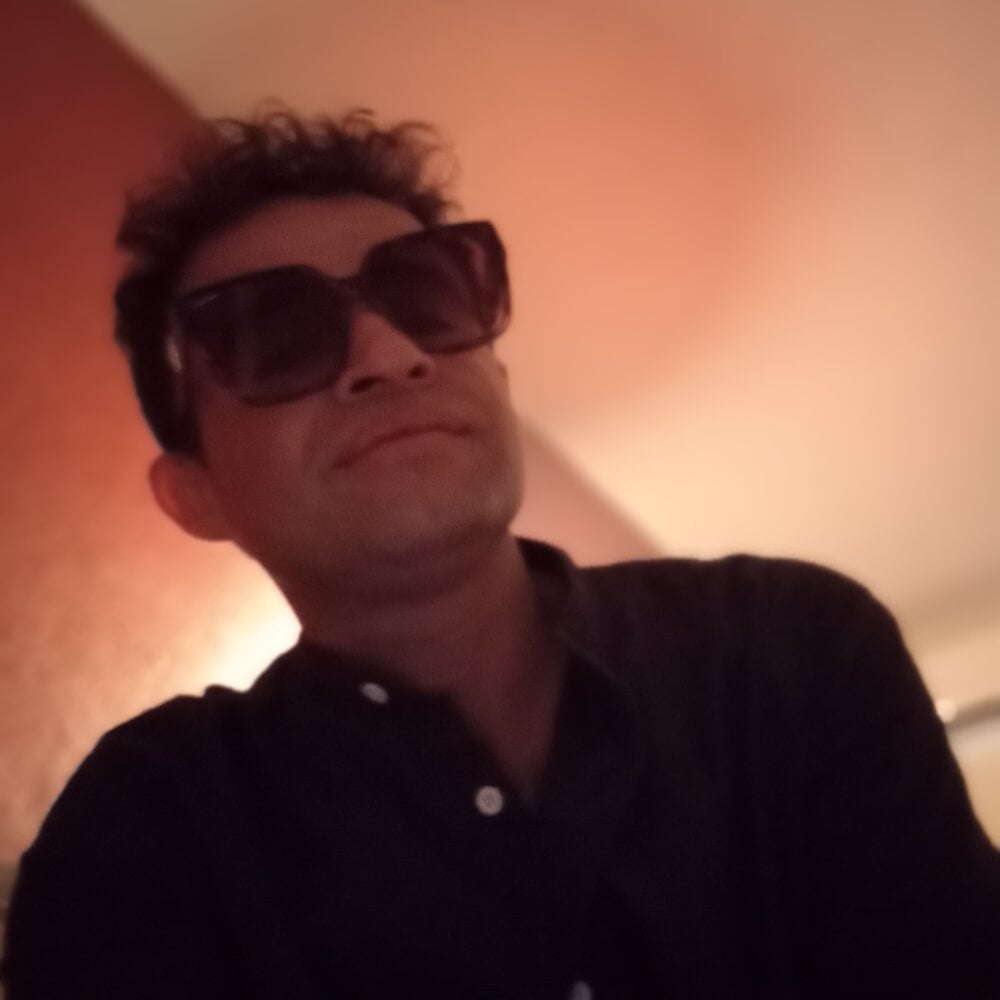 yoguitolokoche 離線 XXX 聊天