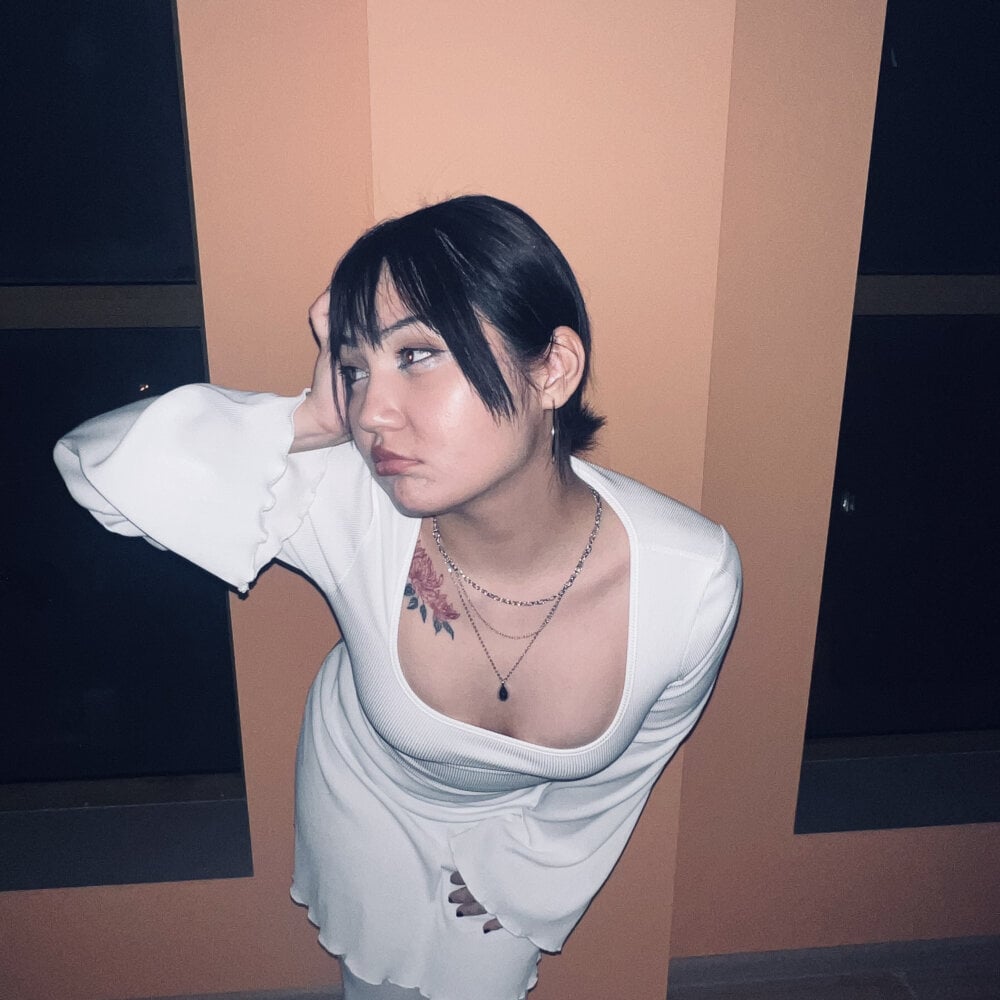 mega-camsex.net urprincesssuki livesex profile in other cams