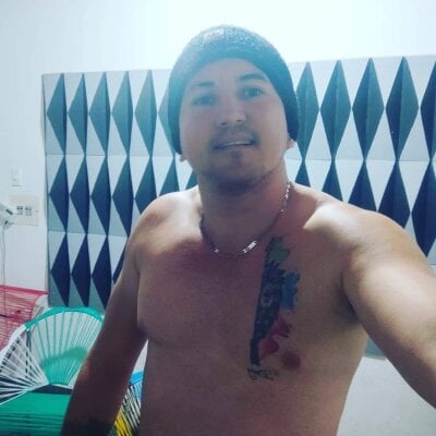 REIVAX_LATIN_88 - Stripchat Boy 