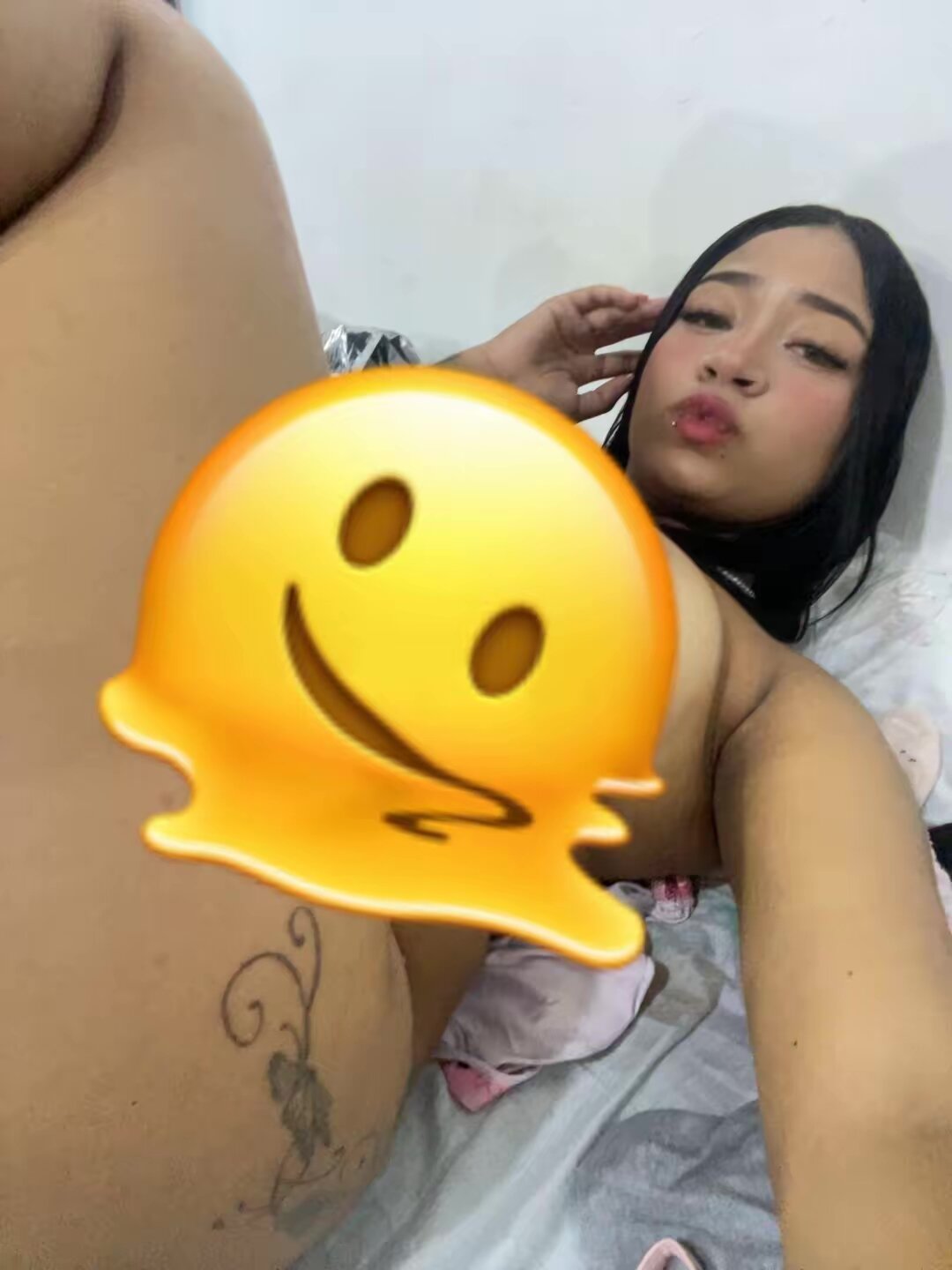 Sarah_Foxxie