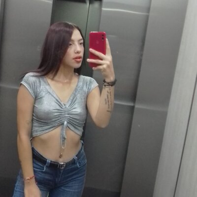 Anyi_restrepo Female Petite Free Cam Chat