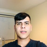 jonnas_jamess' Offline Chat Room