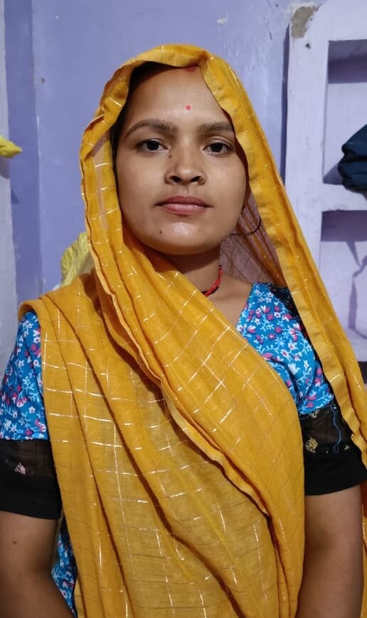 livesexr.com poonam_medam livesex profile in english cams
