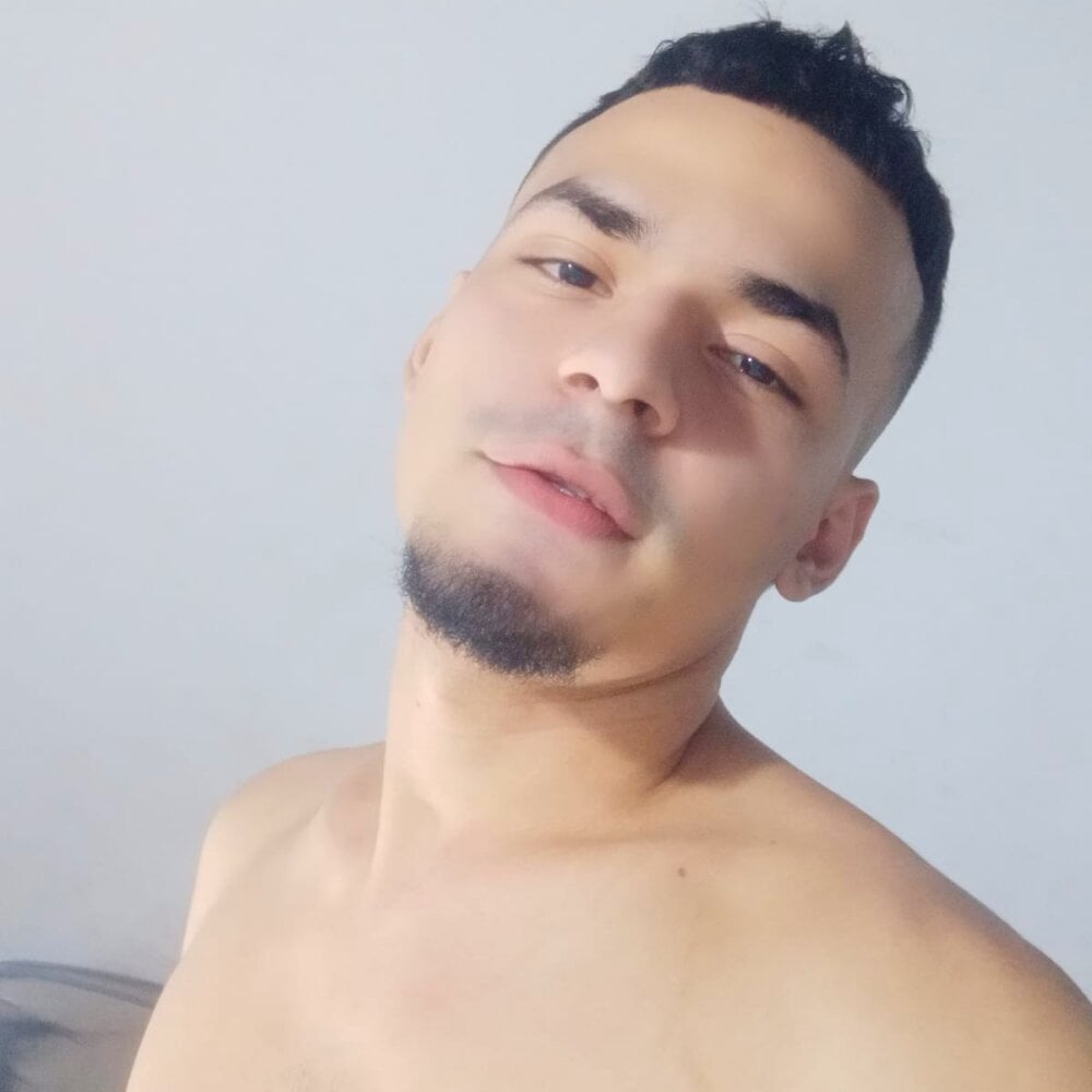 GranpollaHot: συνομιλία ΧΧΧ εκτός σύνδεσης