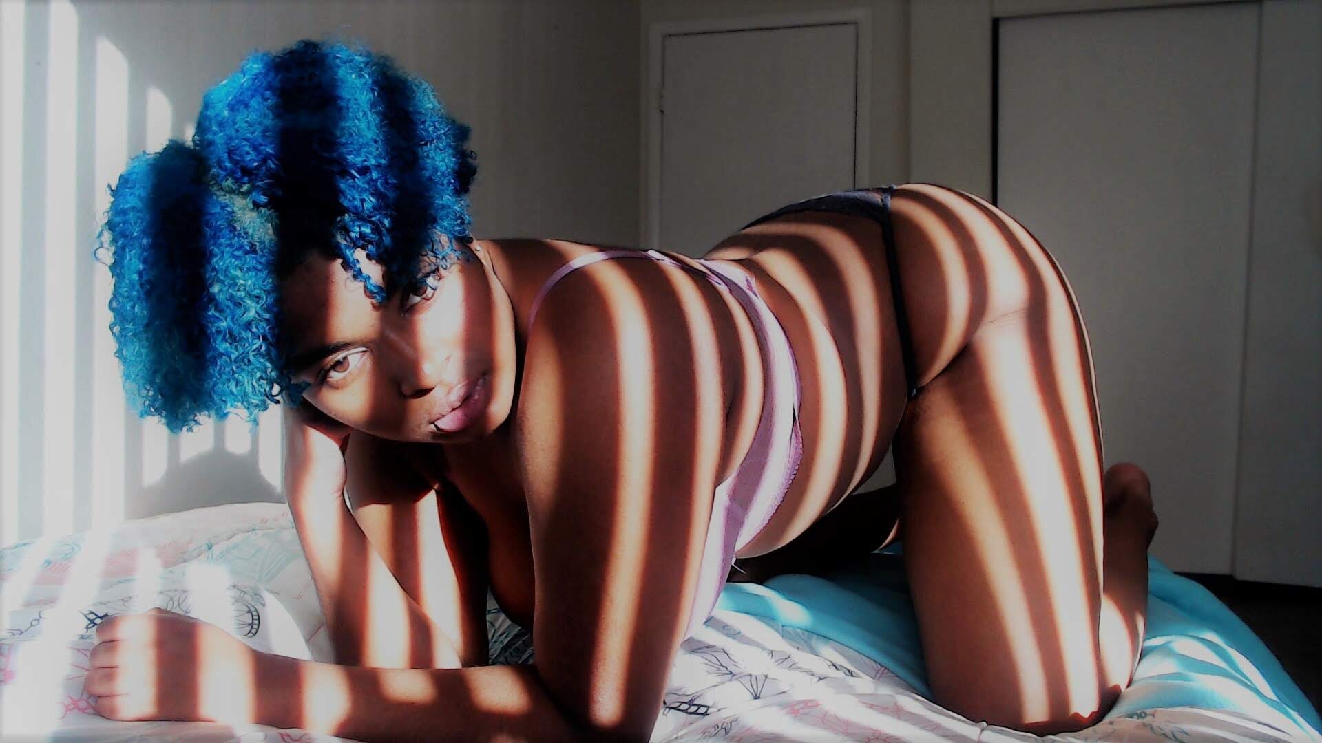 curlyhead00