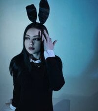 KarinaVelvet's Offline Chat Room