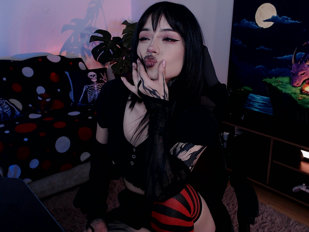 liaa_rodriguezz from stripchat