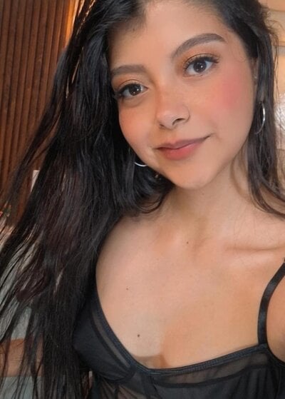 IslaBlaze Female Colombian Cam Nude