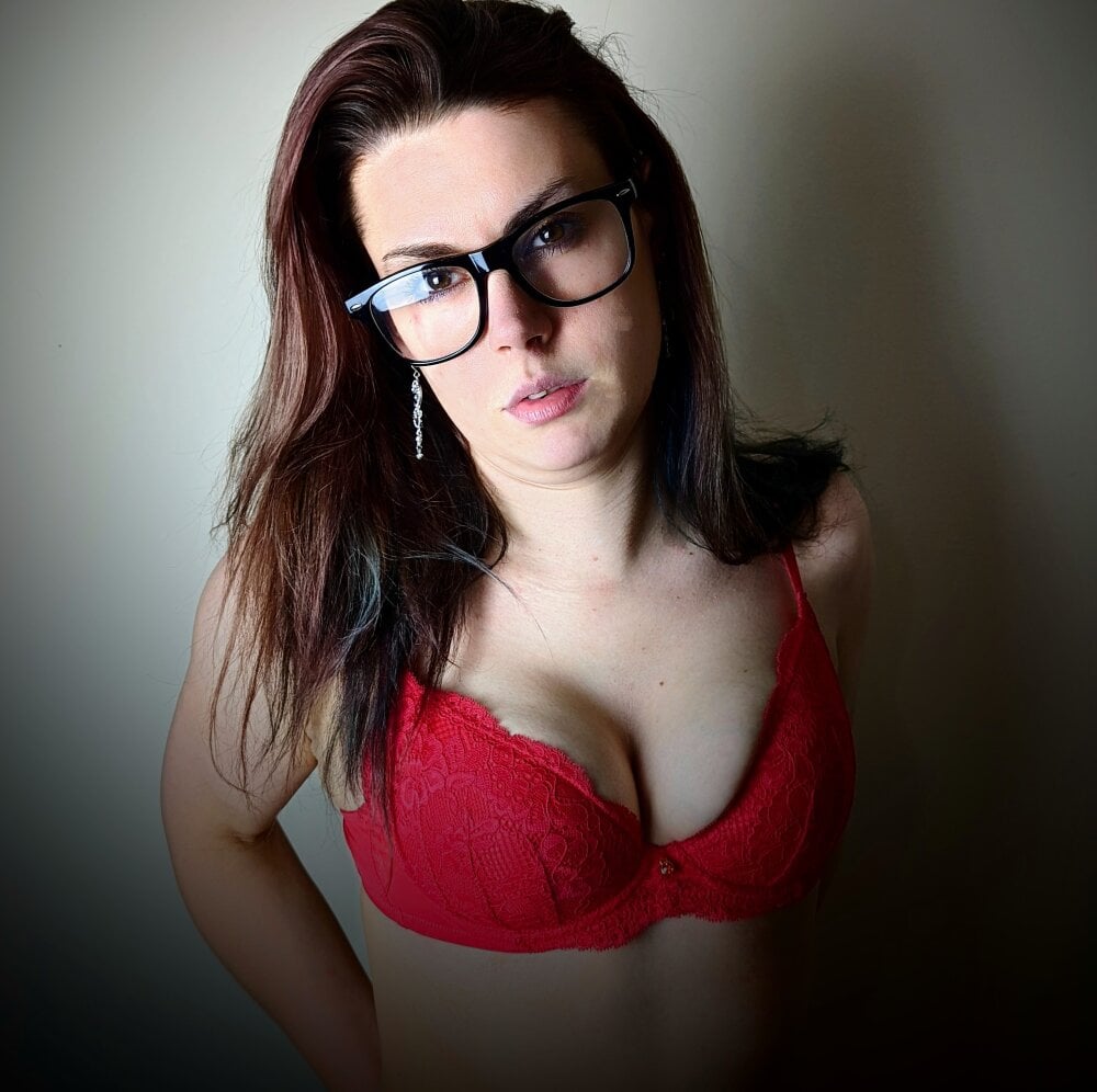 LunaLovelyX 💫 free nude chat