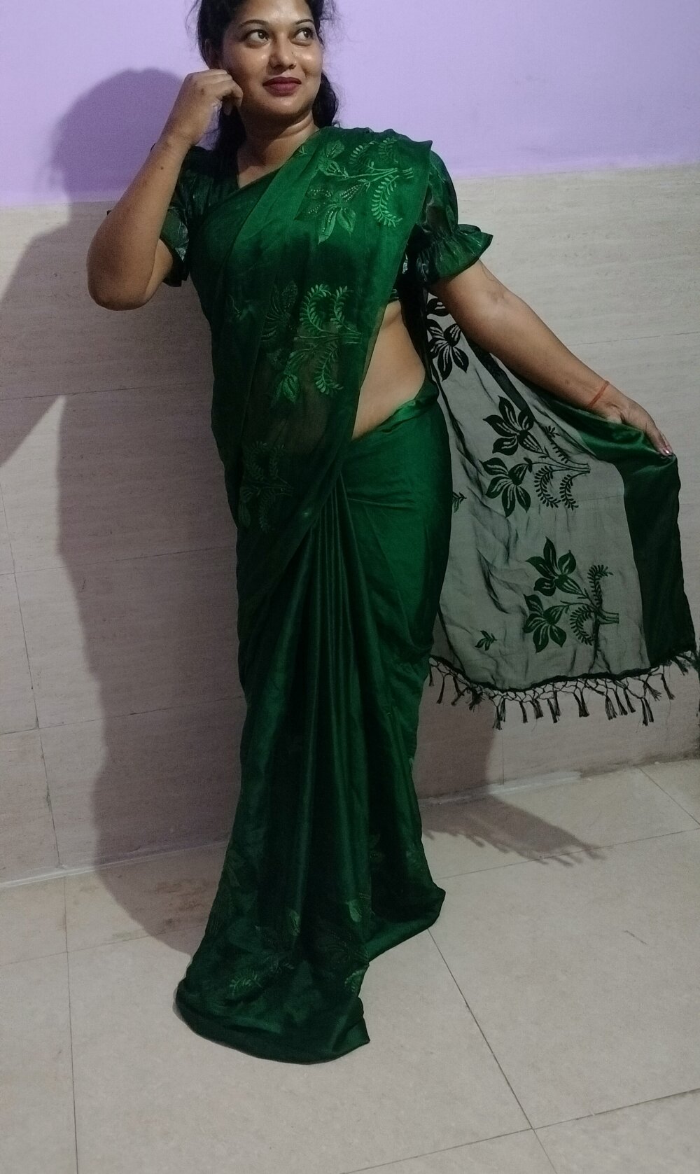 Live sex webcam photo for Pyaari_1 #285896443