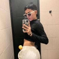 Axel_Sweet18's webcam live show
