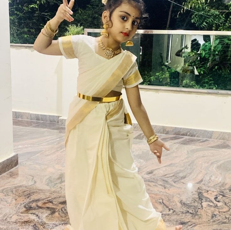 stripchat anjali_a2 webcam profile pic via glamcambabes.com