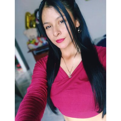 eimyhot from stripchat