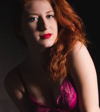 DaisyNauty's Offline Chat Room