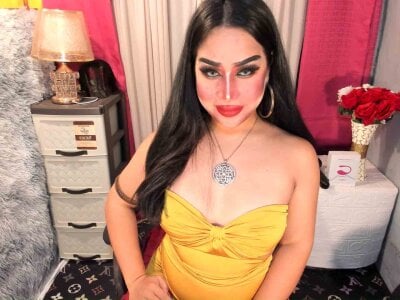 RavennaMiller Trans Shaved Webcam Strip