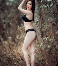 Lusia_n's Offline XXX Chat