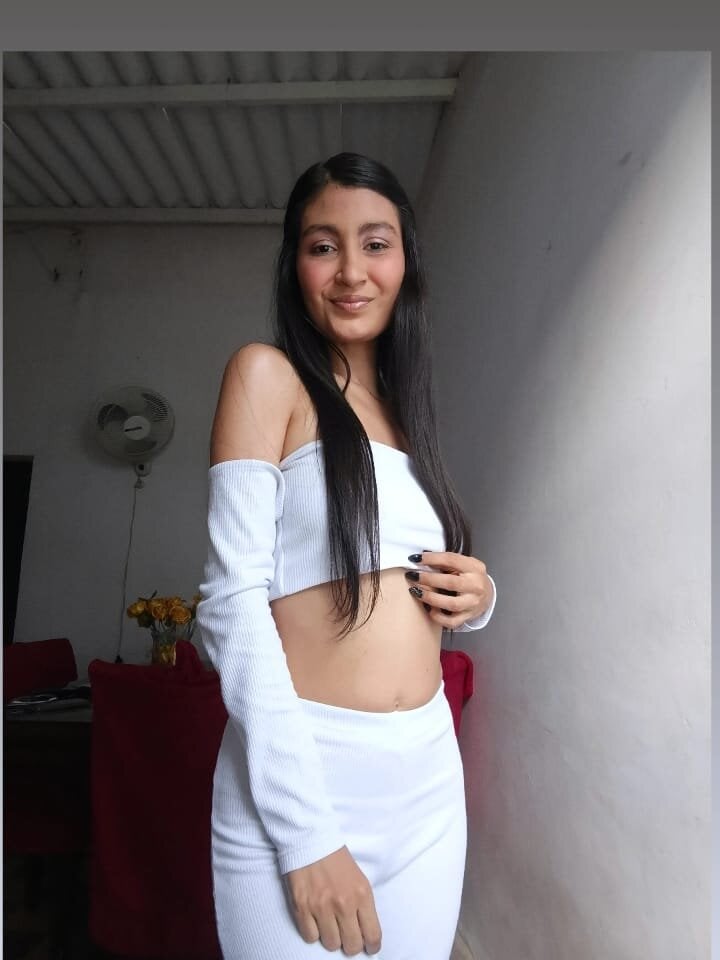 alisaa_skinny profile