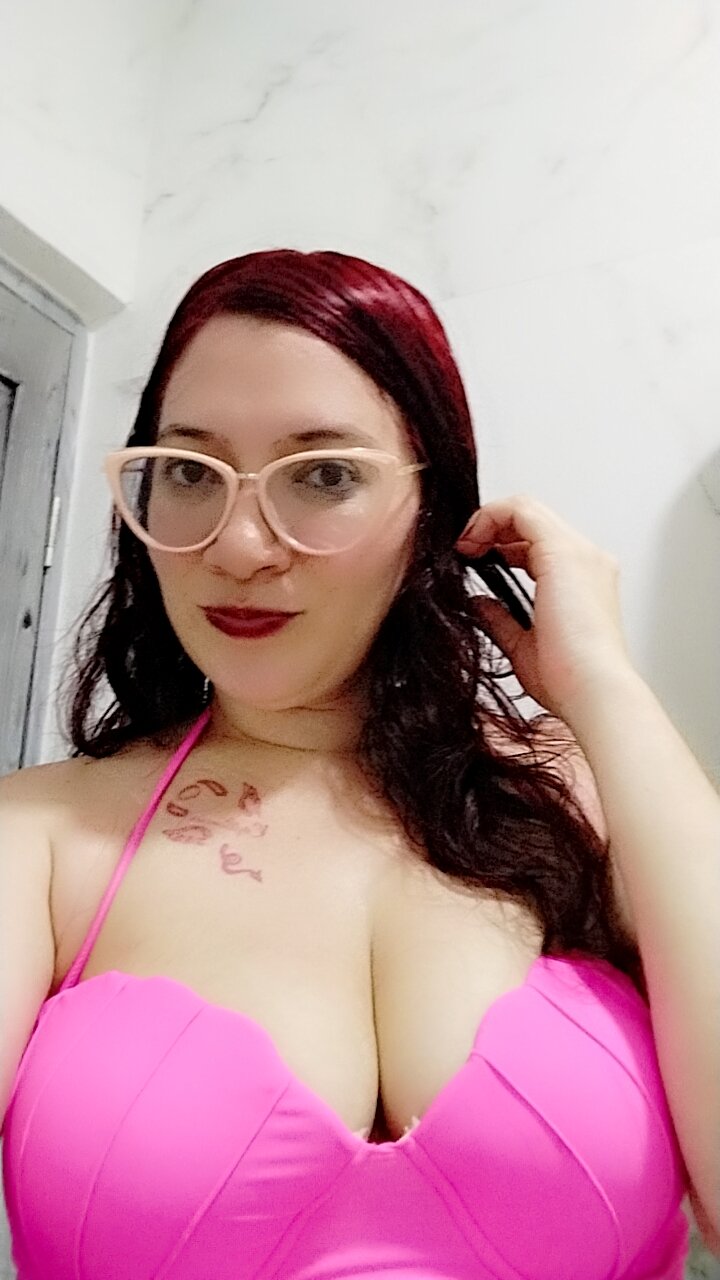 Mia_BigBoobs_3