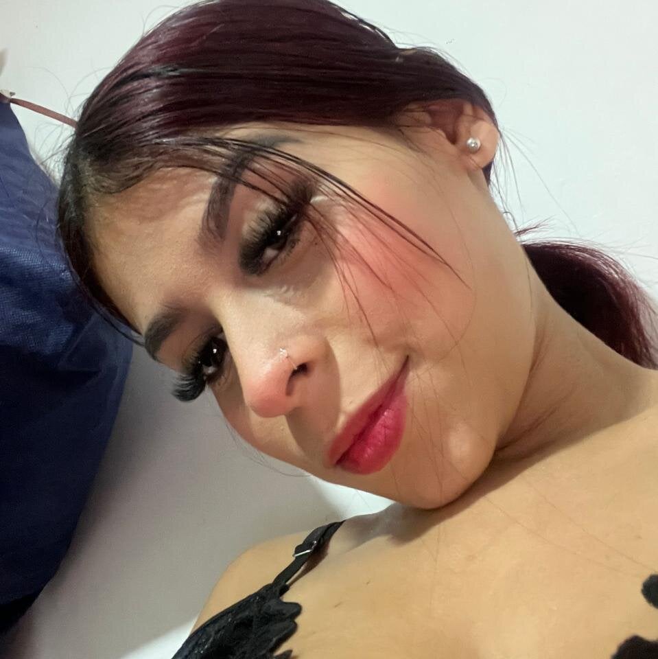 IvonneRosse profile