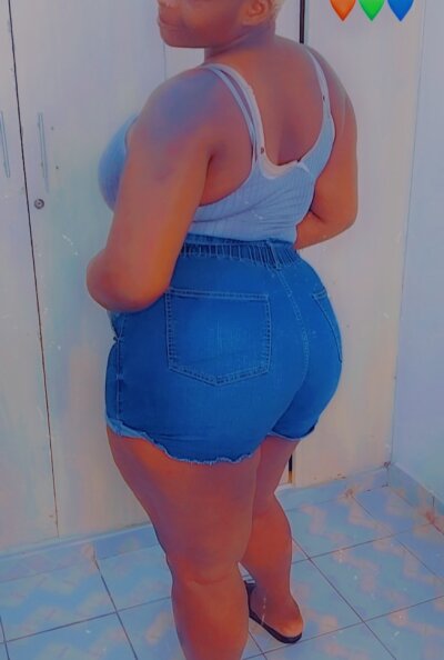 chubbie_Queen - twerk ebony