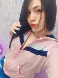 fresh_strawberri's Offline Chat Room