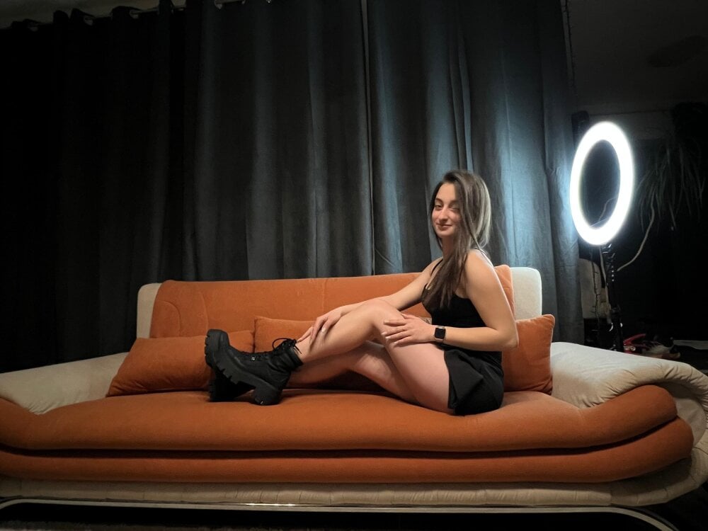 amalliajade webcam livesex profile in latina cams