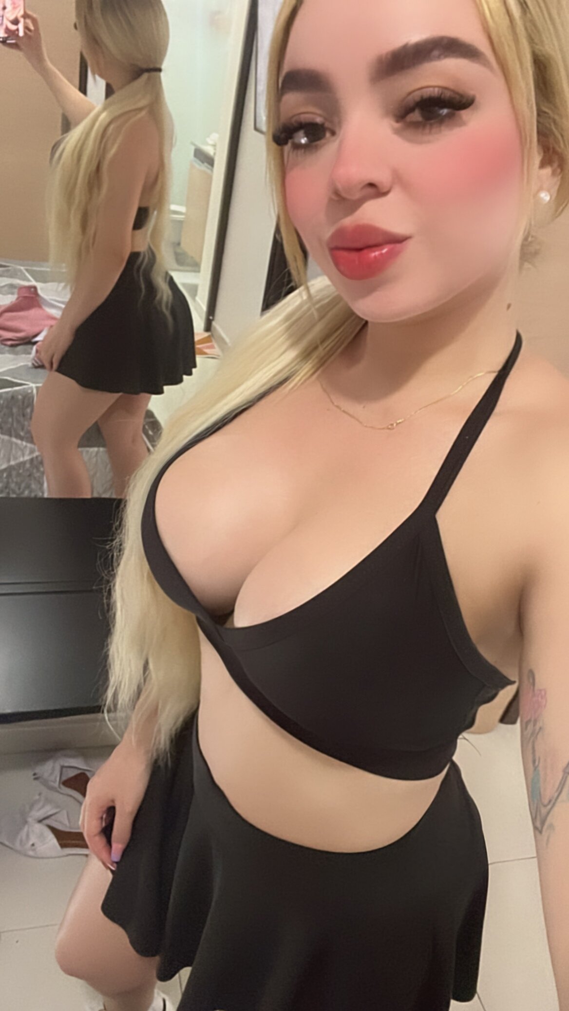 MiaValentina0222