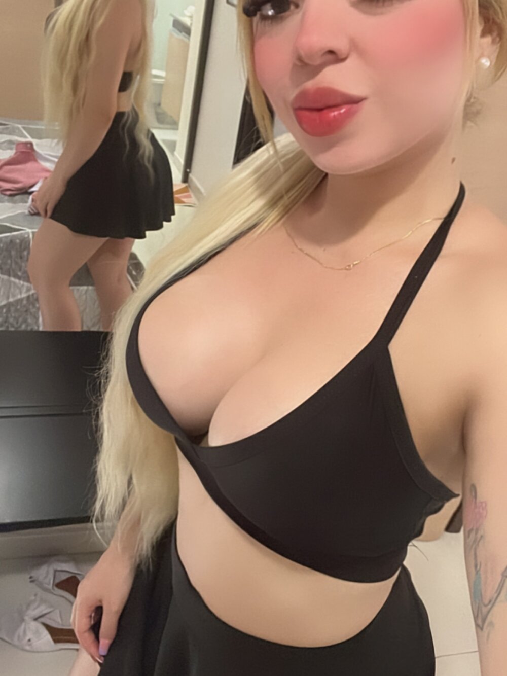 MiaValentina0222 profile