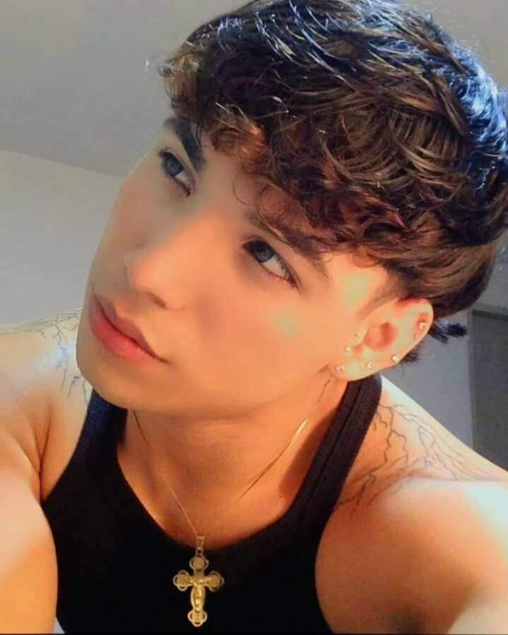 ken_Colombiano
