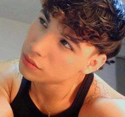 Ken_Colombiano - Stripchat Cam2cam Deepthroat Eroticdance Boy 