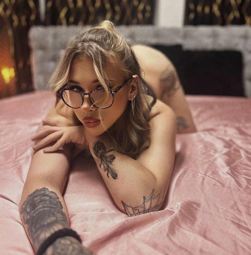 kimberly-sweety from stripchat