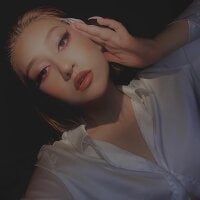 mae_lamb_'s Offline Chat Room