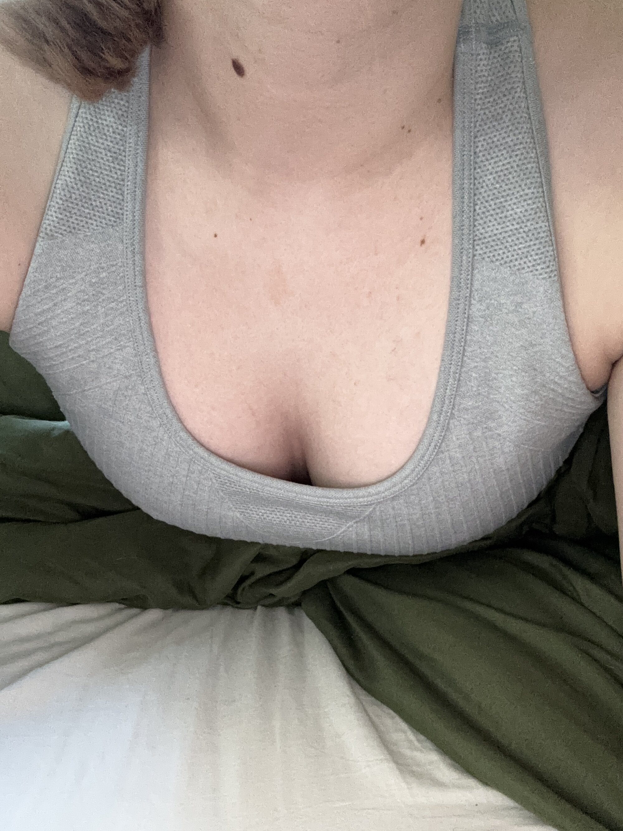 hornylesbian226
